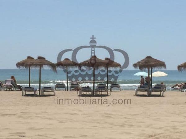 Heladería a pie de playa - Imagen 2