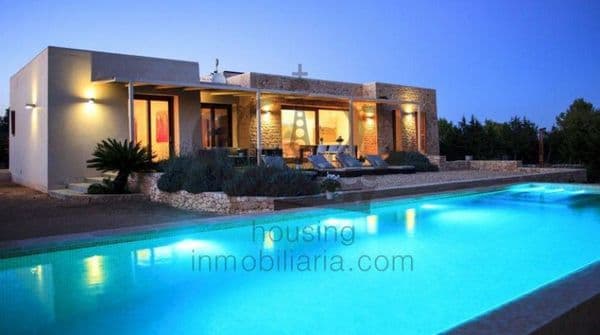 HOUSING 3 - Imagen 1