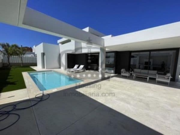 Chalet minimalista - Imagen 3