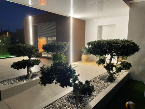 Chalet con piscina y terreno de 722 m2 - Imagen 3